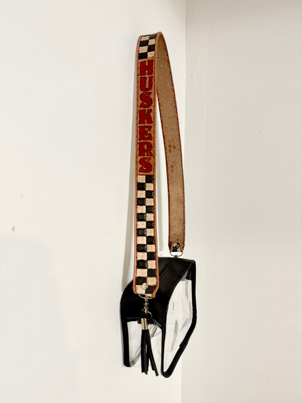 Husker purse strap